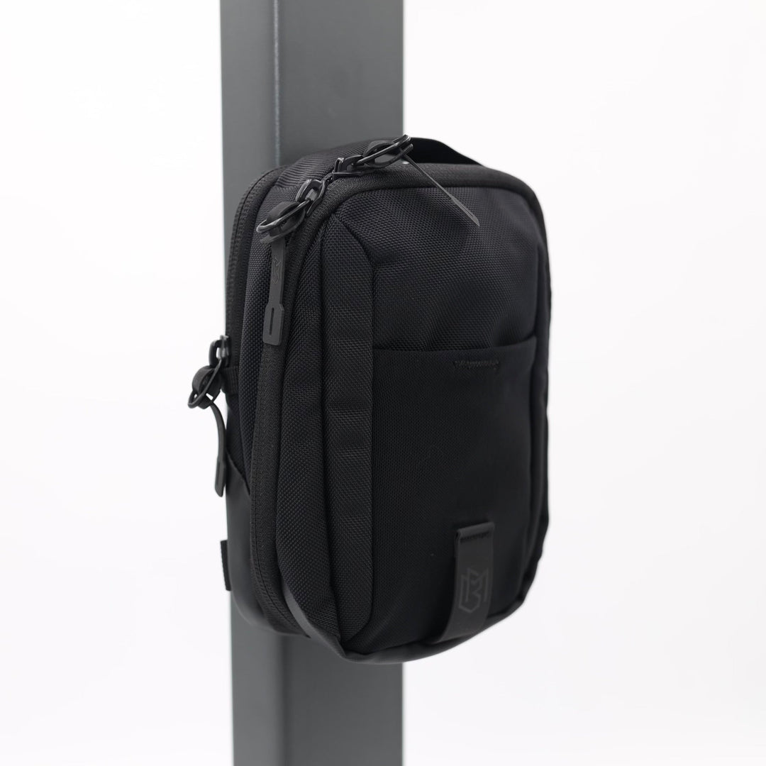 Magnetic Crossbody Bag